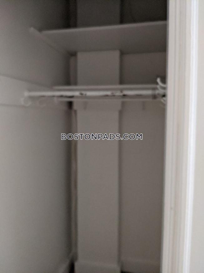 Boston - $2,600+ /mo