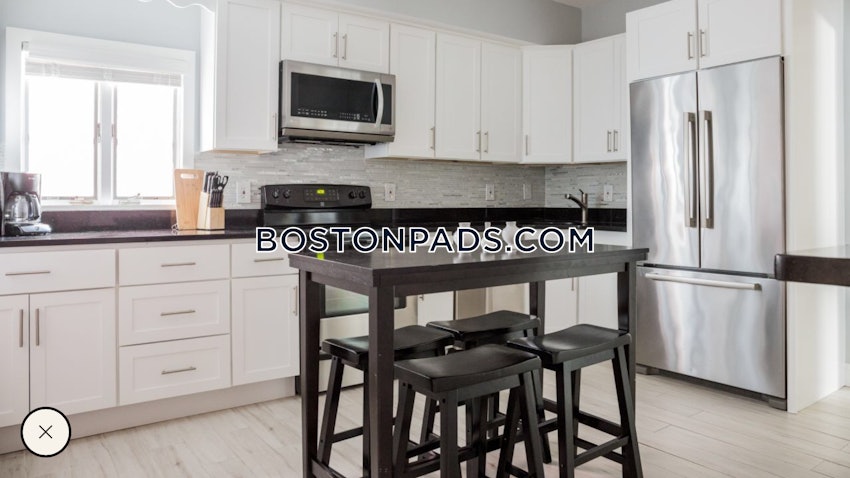 CAMBRIDGE - HARVARD SQUARE - 5 Beds, 3 Baths - Image 3