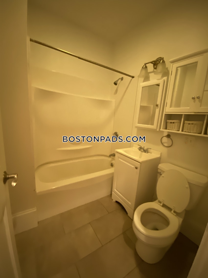 BOSTON - DORCHESTER/SOUTH BOSTON BORDER - 2 Beds, 1 Bath - Image 10