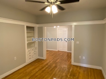 Boston - 3 Beds, 1 Baths