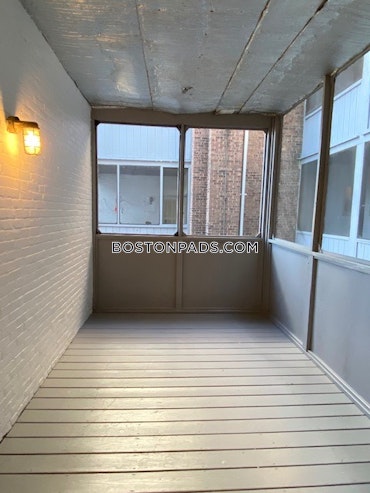 Boston - 3 Beds, 1 Baths