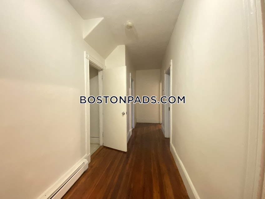 BOSTON - MISSION HILL - 3 Beds, 1 Bath - Image 5