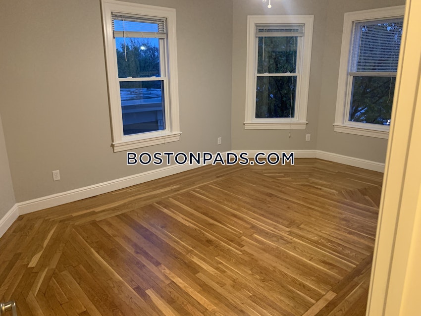 CAMBRIDGE - INMAN SQUARE - 2 Beds, 1 Bath - Image 5