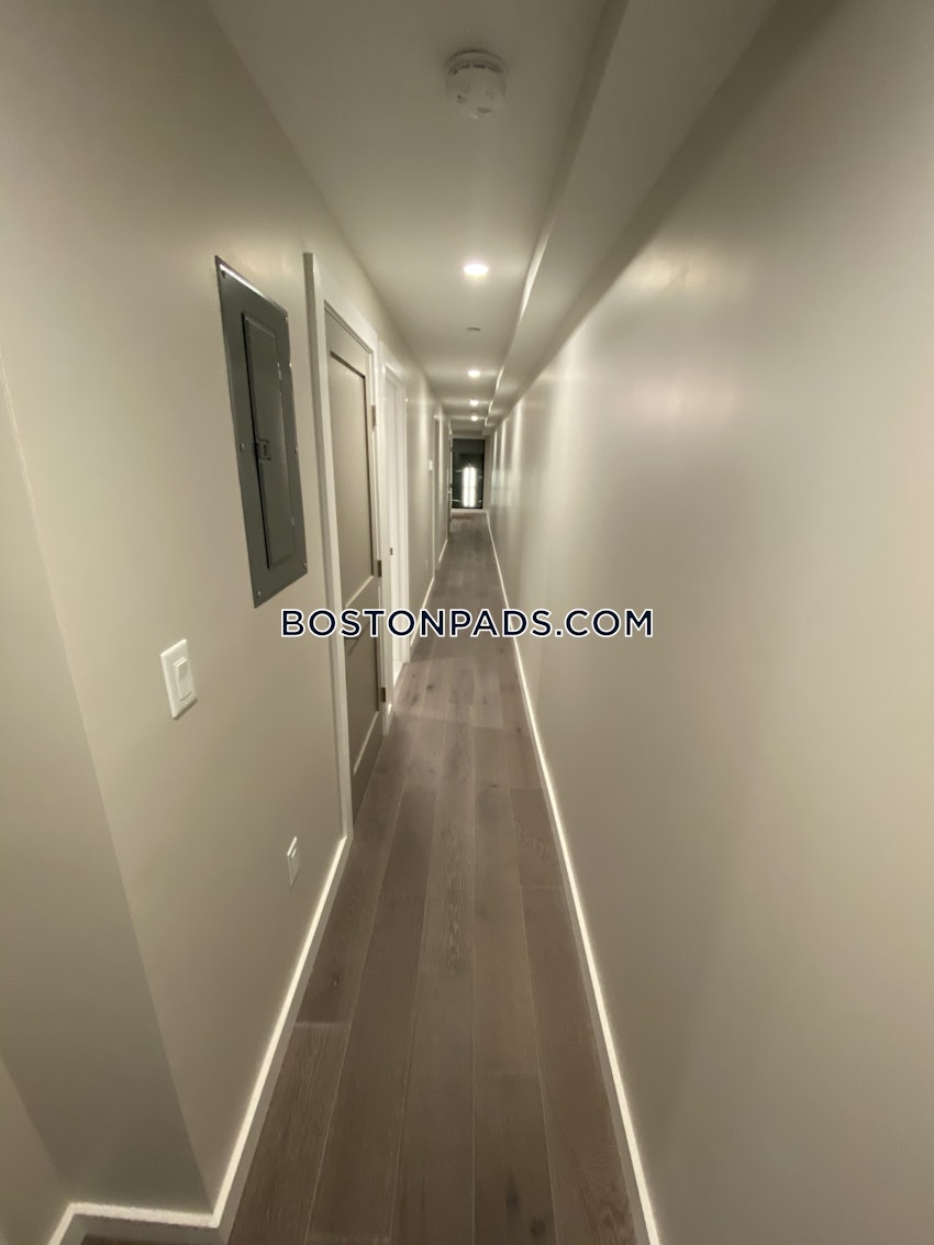 BOSTON - NORTH END - 2 Beds, 2 Baths - Image 25