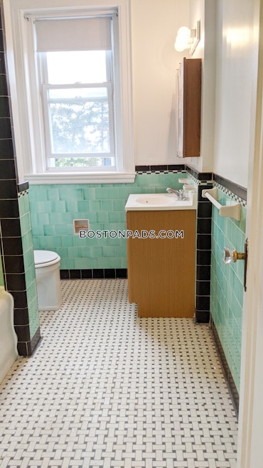 Boston - 1 Beds, 1 Baths