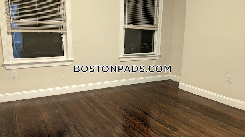 BOSTON - ROXBURY - 3 Beds, 1 Bath - Image 8