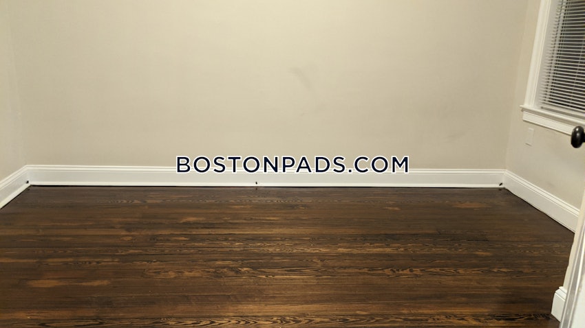 BOSTON - ROXBURY - 3 Beds, 1 Bath - Image 10