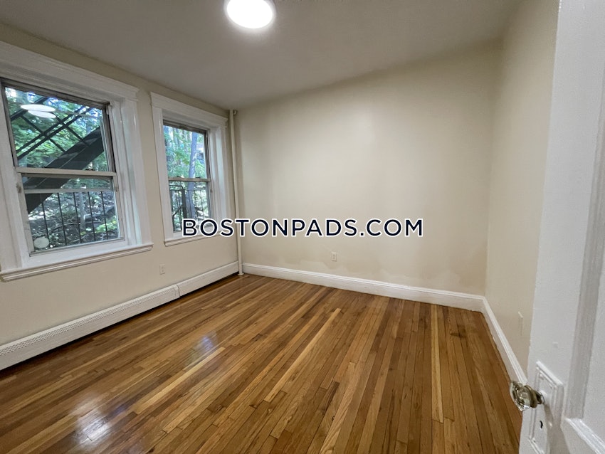 BOSTON - BRIGHTON - CLEVELAND CIRCLE - 1 Bed, 1 Bath - Image 8