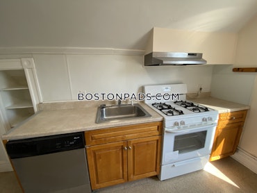 Boston - 3 Beds, 1 Baths