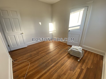 Boston - 2 Beds, 1 Baths