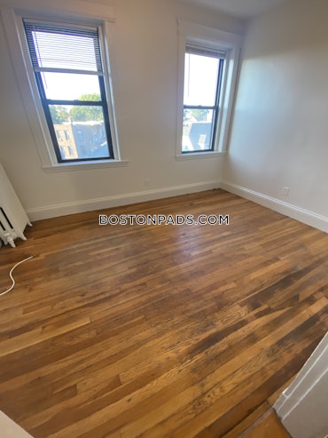 Boston - 2 Beds, 1 Baths