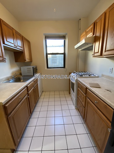 Boston - 2 Beds, 1 Baths