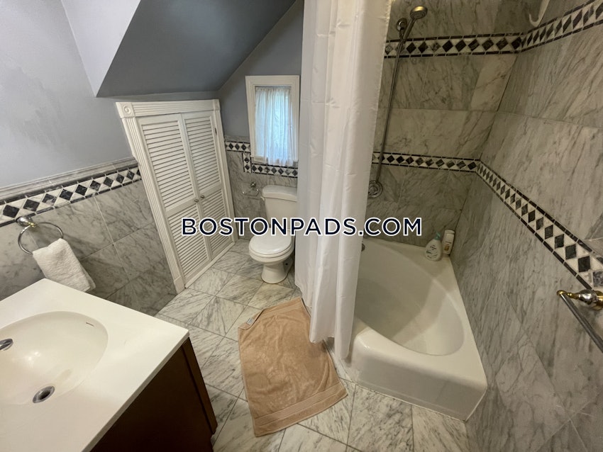 BOSTON - BRIGHTON - OAK SQUARE - 2 Beds, 1.5 Baths - Image 9