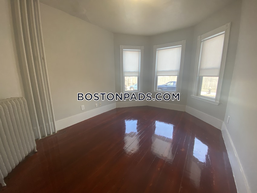 BOSTON - DORCHESTER - UPHAMS CORNER - 4 Beds, 2 Baths - Image 14