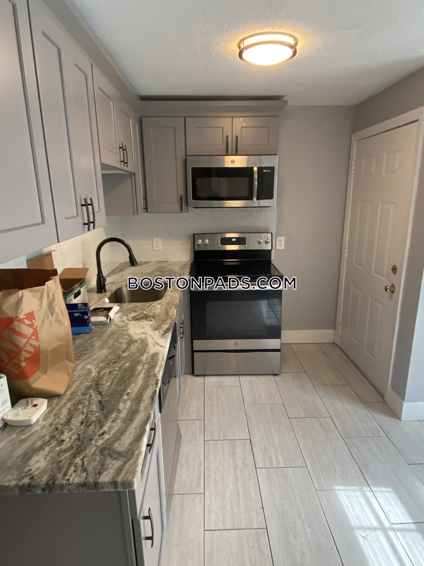 PLYMOUTH - 2 Beds, 1 Bath - Image 18