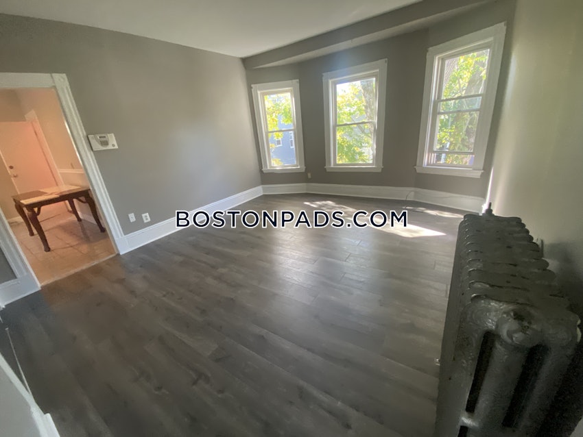 BOSTON - JAMAICA PLAIN - STONY BROOK - 3 Beds, 1 Bath - Image 6