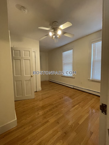 Boston - 6 Beds, 2 Baths