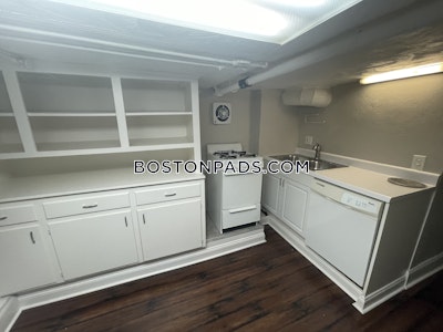 Cambridge 1 Bed 1 Bath  Central Square/cambridgeport - $2,350 No Fee