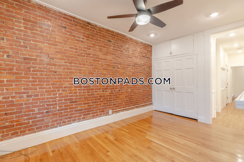 BOSTON - JAMAICA PLAIN - CENTER - 4 Beds, 2 Baths - Image 3