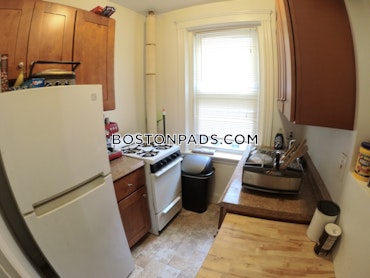 Boston - 0 Beds, 1 Baths