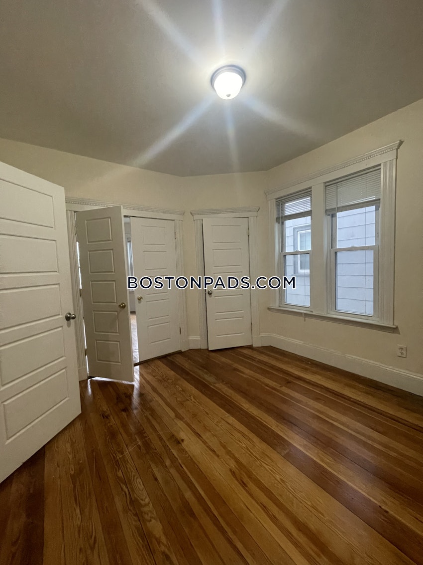 BOSTON - DORCHESTER - SAVIN HILL - 4 Beds, 1.5 Baths - Image 3