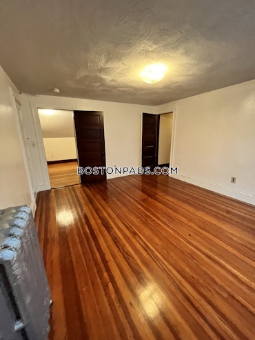 Boston - 3 Beds, 1 Baths