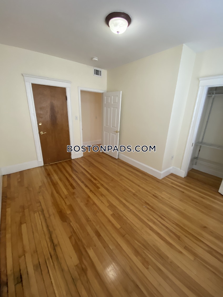Brookline - $4,950+ /month