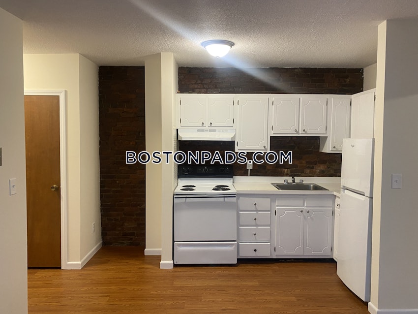 BOSTON - MISSION HILL - 1 Bed, 1 Bath - Image 13