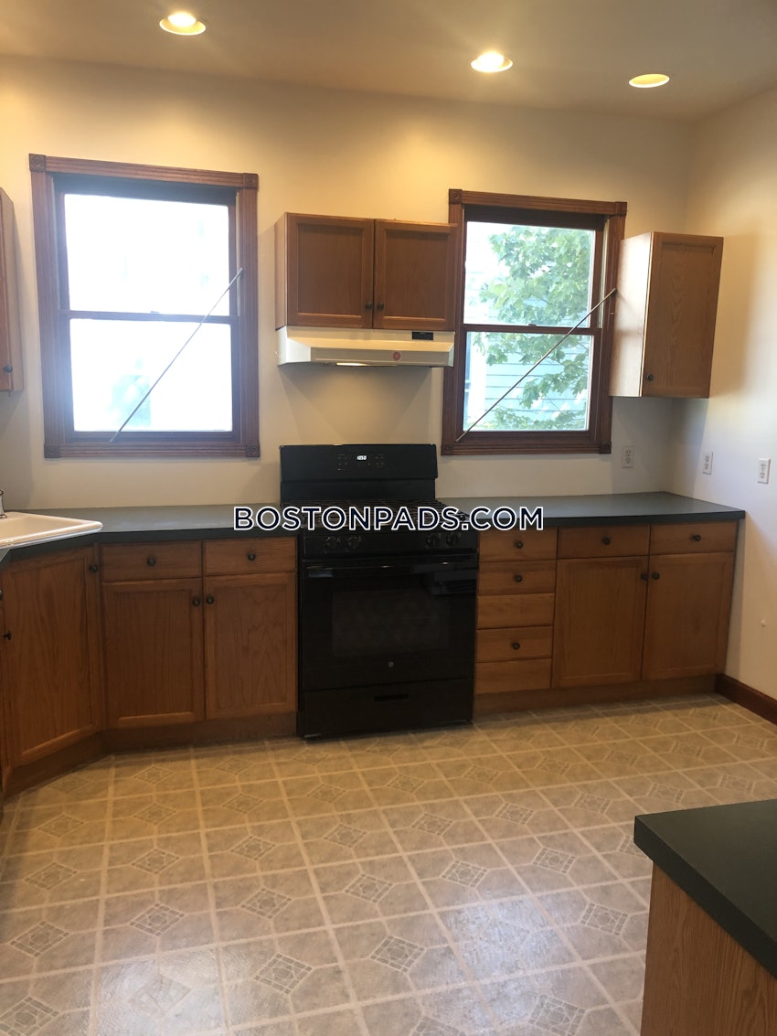 BOSTON - BRIGHTON - OAK SQUARE - 2 Beds, 1 Bath - Image 10