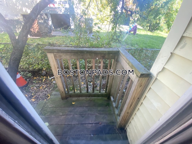 Somerville - $5,900+ /mo