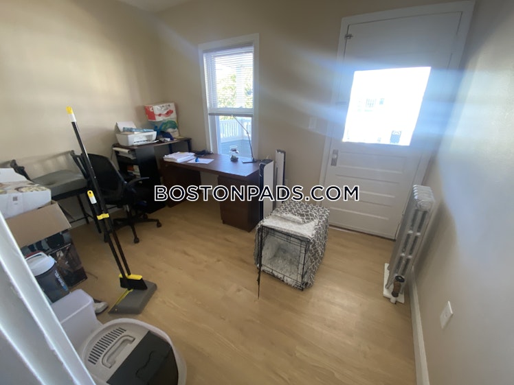 Frederick Ave., Medford