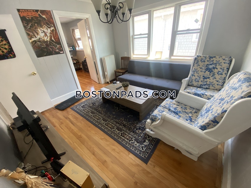 SOMERVILLE - TUFTS - 5 Beds, 2 Baths - Image 28