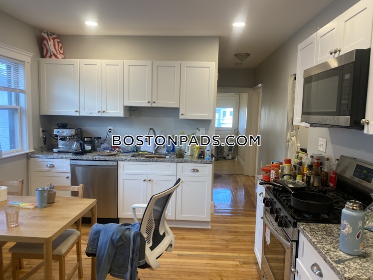 Frederick Ave., Medford