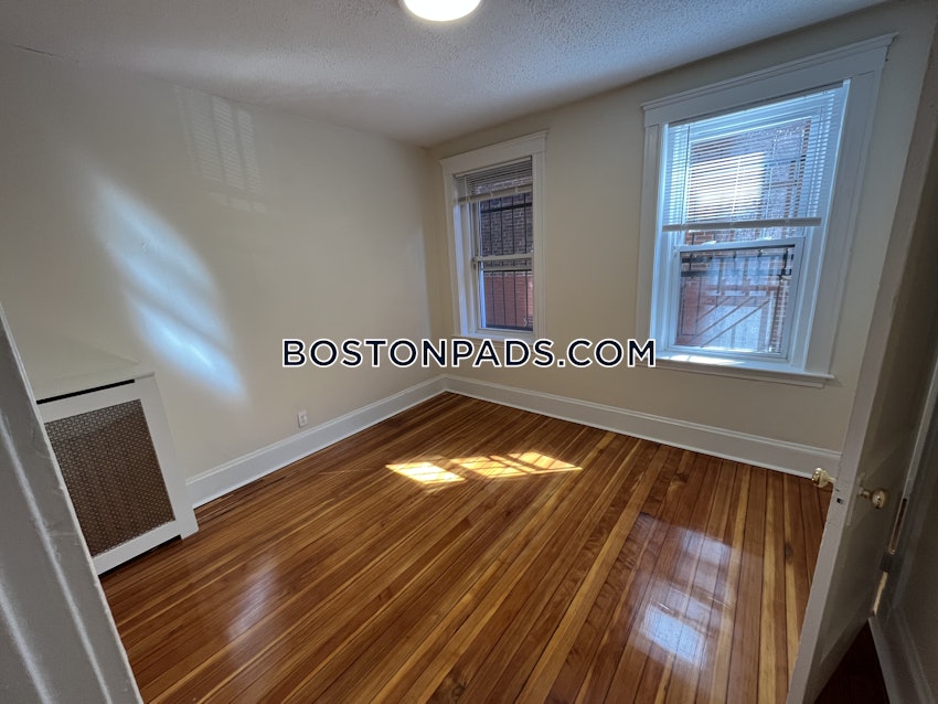 BOSTON - ALLSTON - 3 Beds, 1 Bath - Image 6