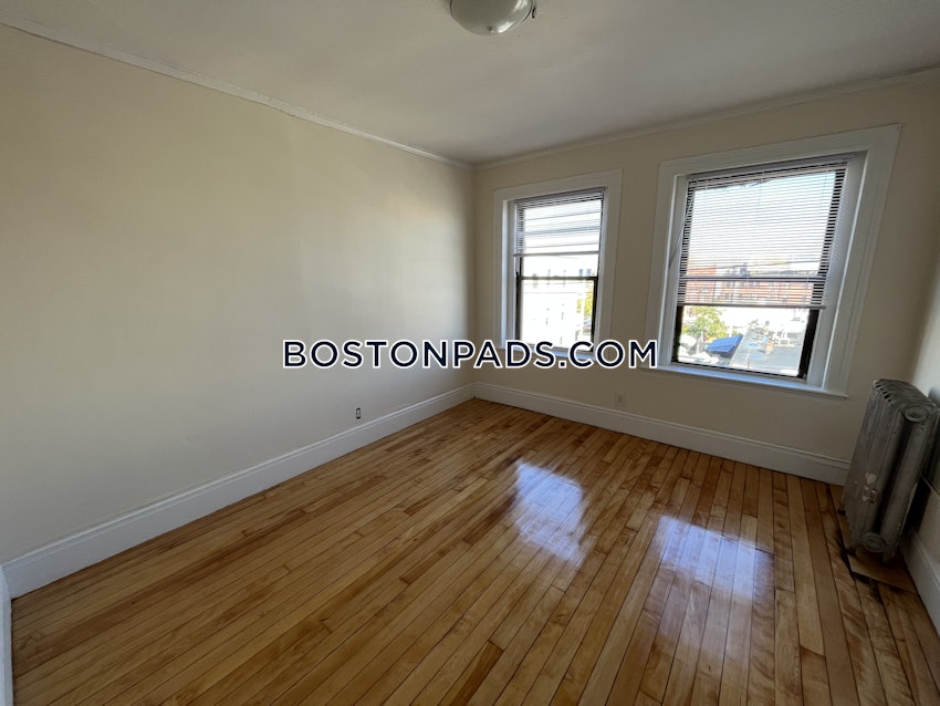 BOSTON - ALLSTON - 3 Beds, 1 Bath - Image 8