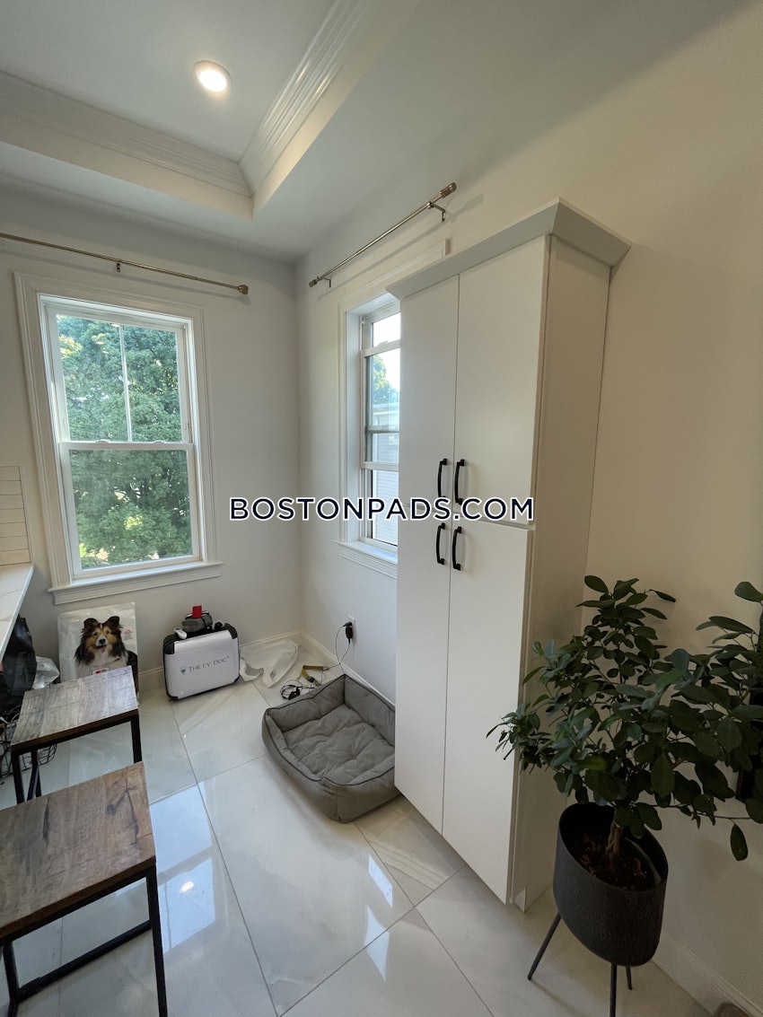 BOSTON - CHARLESTOWN - 2 Beds, 1 Bath - Image 3