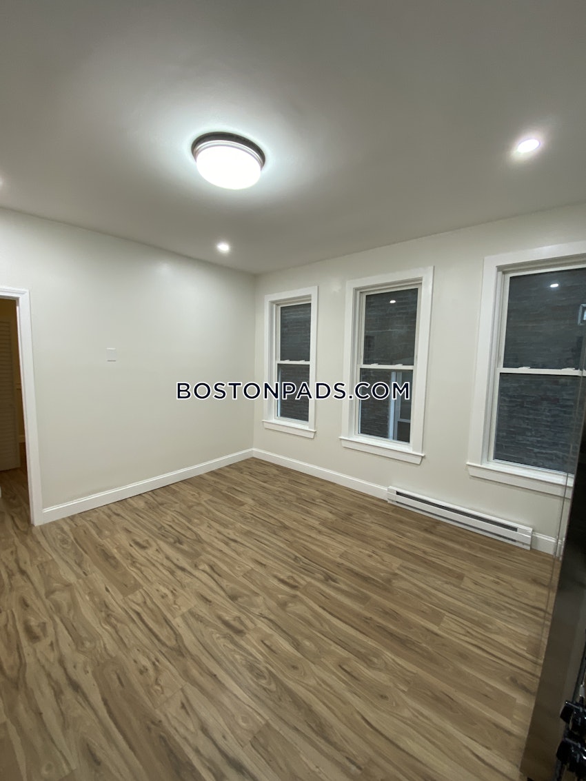 BOSTON - SOUTH BOSTON - THOMAS PARK - 3 Beds, 1 Bath - Image 2