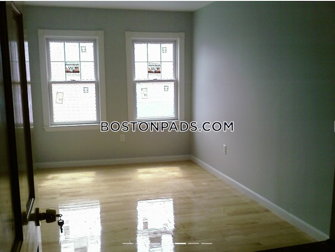 Boston - $5,600+ /mo