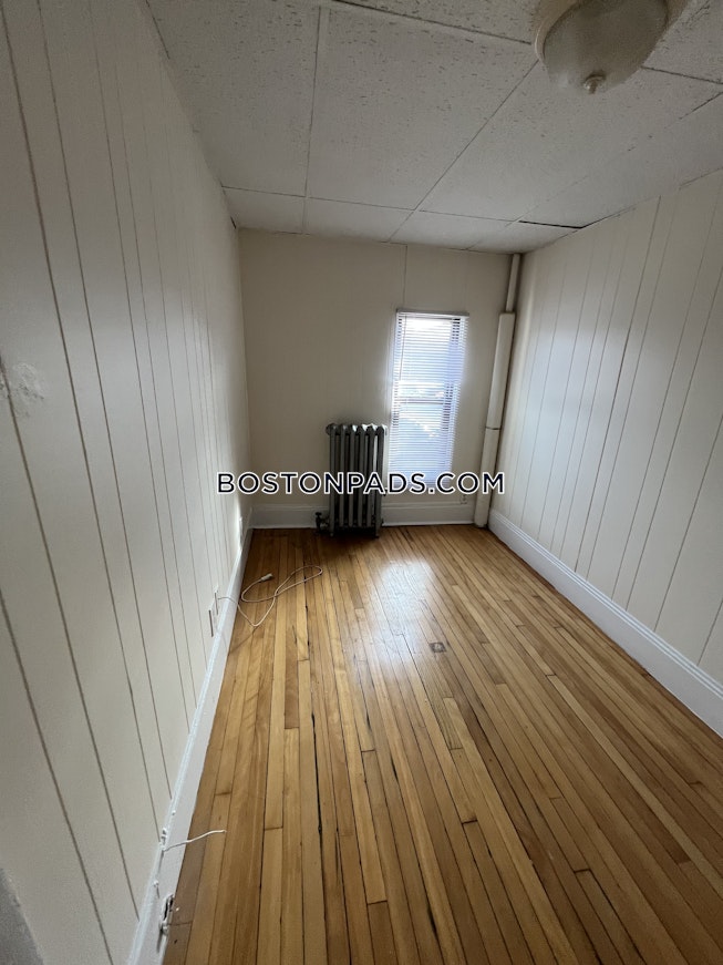 Boston - $2,300+ /mo