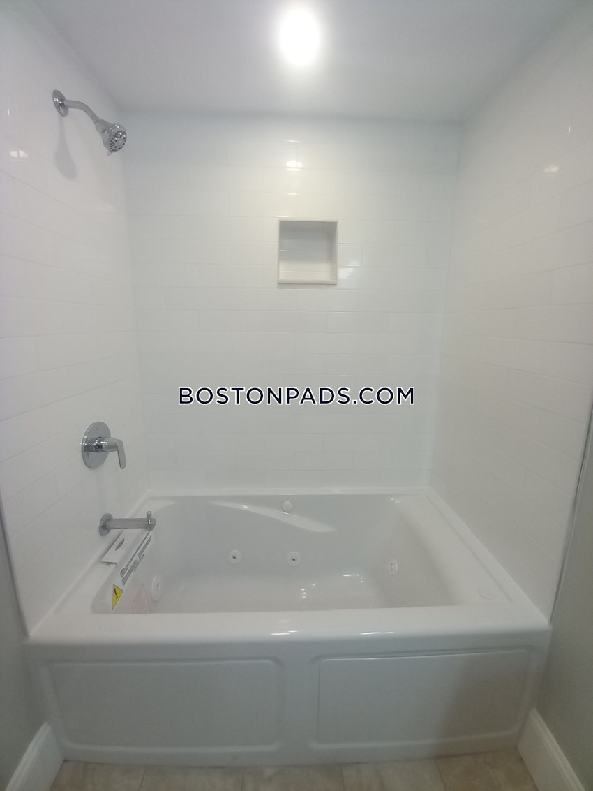 BOSTON - DORCHESTER - UPHAMS CORNER - 2 Beds, 1.5 Baths - Image 18