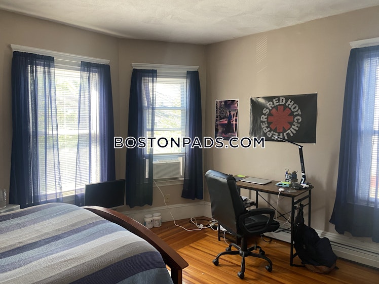 Conwell Ave., Somerville