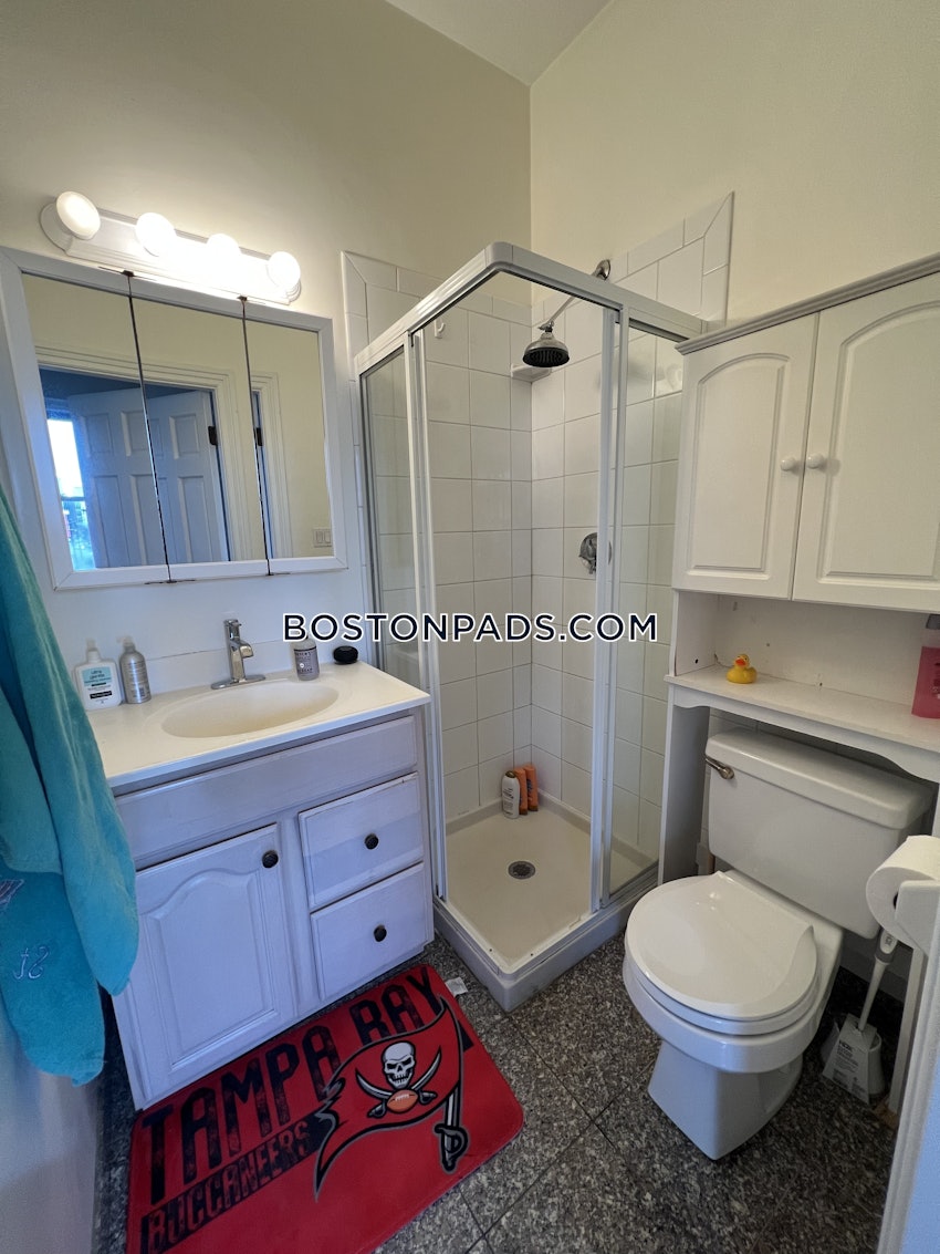 BOSTON - SOUTH BOSTON - ANDREW SQUARE - 3 Beds, 2 Baths - Image 13