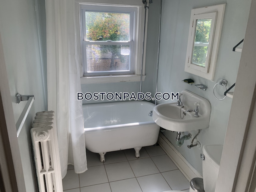 BOSTON - BRIGHTON - BOSTON COLLEGE - 4 Beds, 2.5 Baths - Image 53