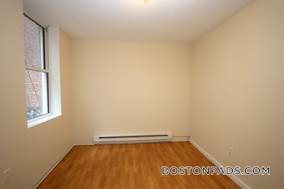 North End 3 Beds 1 Bath Boston - $4,400