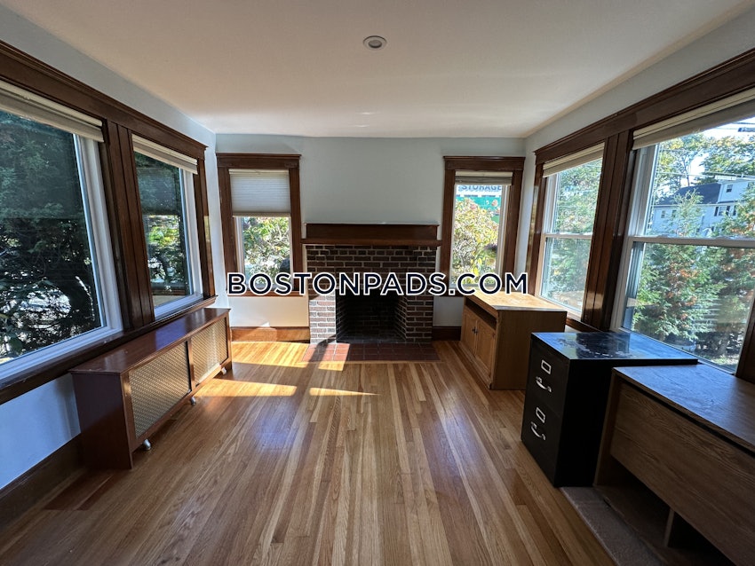 SOMERVILLE- WEST SOMERVILLE/ TEELE SQUARE - 2 Beds, 1 Bath - Image 3