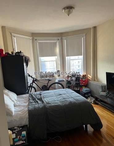 Boston - 2 Beds, 1 Baths