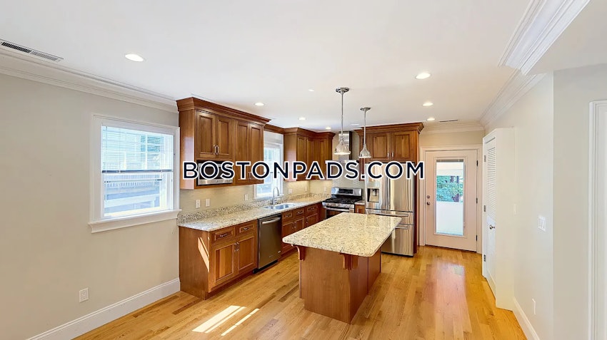 BROOKLINE- BROOKLINE VILLAGE - 4 Beds, 2 Baths - Image 1