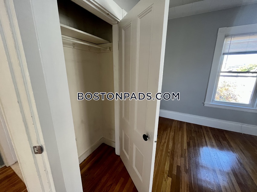BOSTON - ALLSTON - 3 Beds, 2 Baths - Image 20