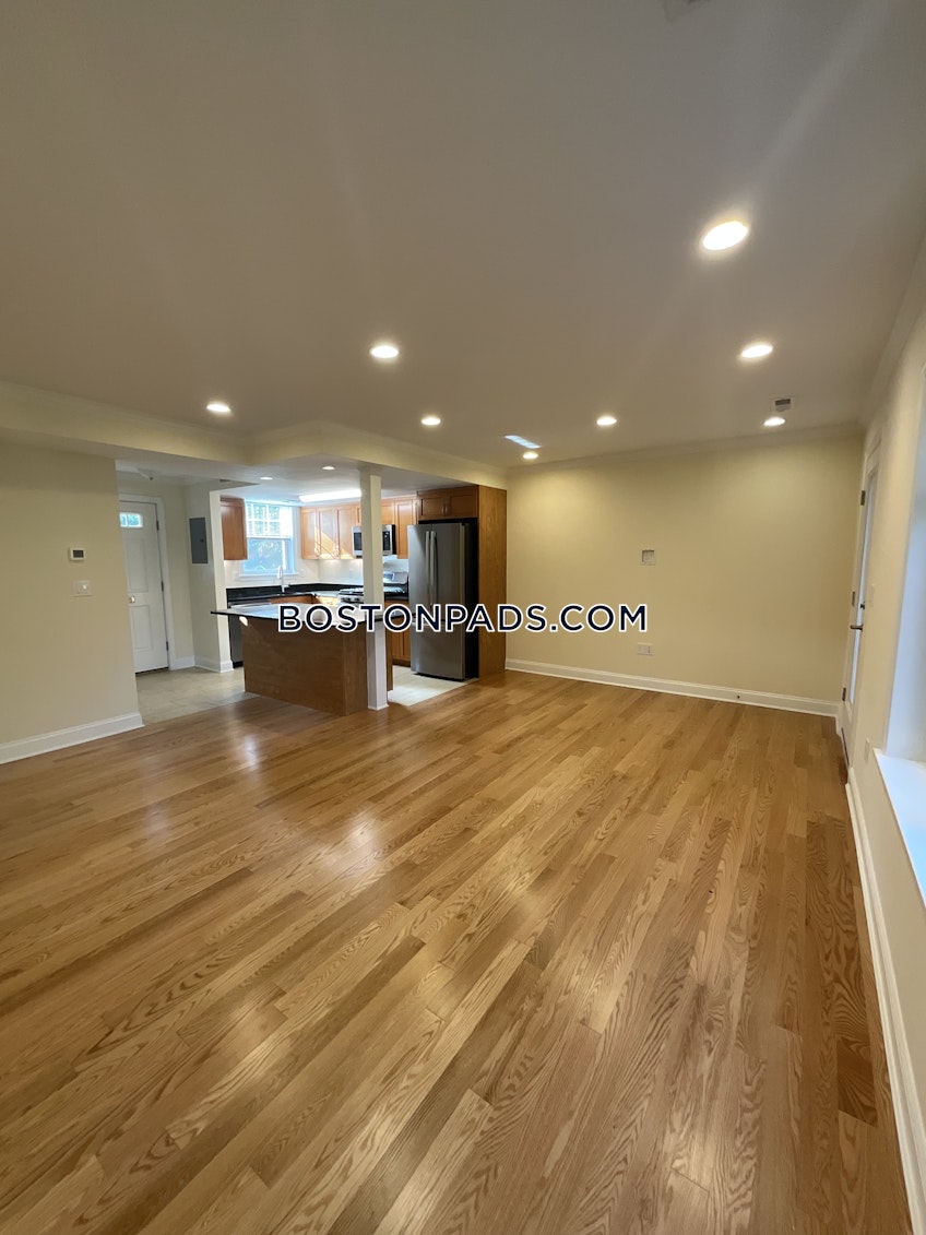 Brookline - $3,820+ /month