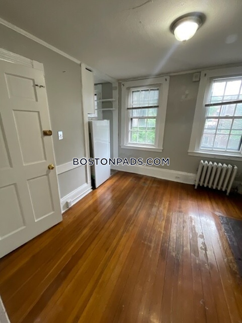 BOSTON - BEACON HILL - 1 Bed, 1 Bath - Image 6